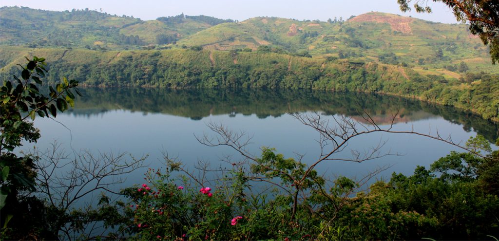 Stunning view of Lake Kyaninga in the same corridor with Lake Wankenzi