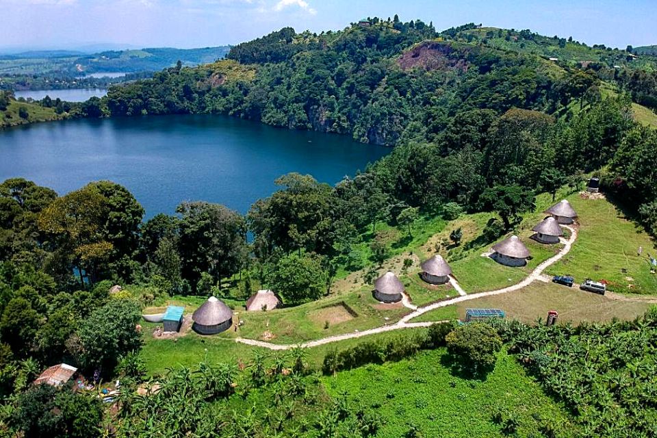 Lake Nyamirima Cottages