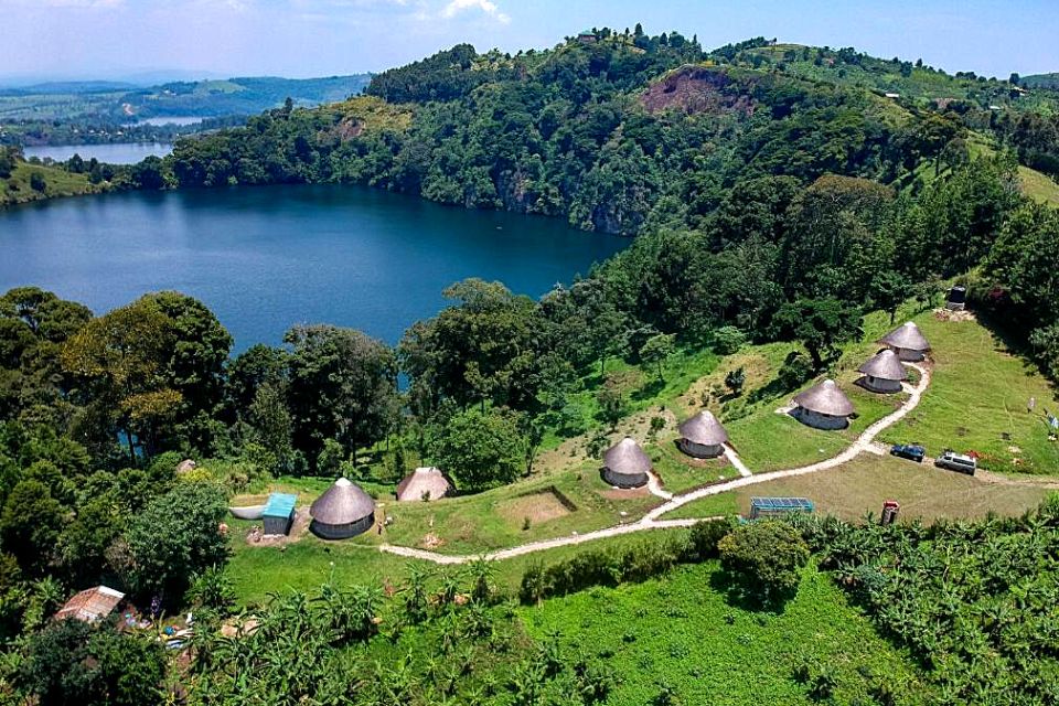 lake nyamirima cottages